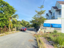 Mặt tiền đường Đinh Tiên Hoàng gần chợ Vượt Lũ Giá: 2tỉ 350tr