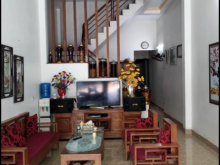 Căn nhà 2 tầng cần bán nhanh gần các khu tiện ích