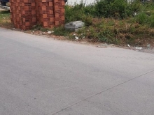 mặt tiền K+ khu bàu cá . cách lê duẫn