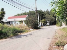 Cần bán đất ấp 1 sông trầu 5x20m Giá bán : 260tr,