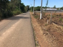 gần 1xao2 mặt tiền 15m đường nhựa chính đông hoà