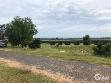 Đất mặt tiền đường nhựa hướng biển, đường 8m. sẵn sổ