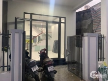 Bán Nhà Cẩm Thạch 2,5 tầng gần Bigc, công năng đầy đủ