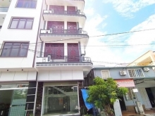 Bán nhà Trần Hưng Đạo Hạ Long. Nhà 4 tầng thiết kế chắc chắn. Đường trước mặt 10