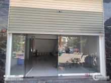 Bán nhà Trần Hưng Đạo. Dân cư đông đúc. Trước mặt view vườn hoa