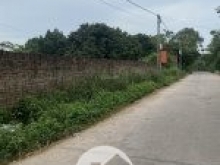 Bán lô đất giá đẹp cho khách nghỉ dưỡng đầu tư mạnh, phân lô. Bđs Ba Vì