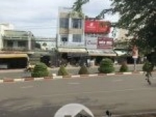 nhà MT đường Nguyễn Du, nhà đẹp, thuận tiện buôn bán, giá 2,05 tỷ