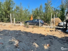 Gần 1000m ( hơn 400m đất ở) nằm trên đường bểtong thông biển tại CT giá mới