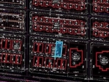 Hàng giá rẻ Tây Bến Do, Cẩm Thủy, quay lưng vào đường bao biển.