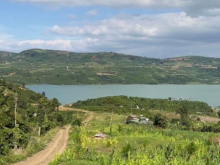 Lô đất view sông mătj đường quy hoạch lên được thổ cư cần bán