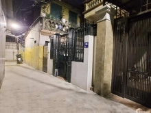 Bán gấp mảnh đất Cầu giấy 67m3 x 3.9m, ngõ rộng, phân lô, giá đầu tư