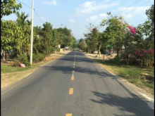 Chính chủ cần bán lô đất mặt tiền có giá 200tr/m2