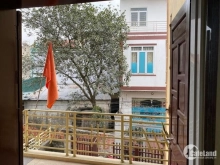 Đât dân khu 1 sân tenis ba lan gần trường cấp 1-2, Giếng Đáy