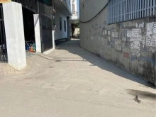 Cần bán đất Hà Khánh,tặng nhà cấp 4 ở 5năm vẫn còn chắc chắn Ô tô  đỗ cửa nhà