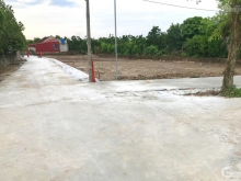 Lô đất Vị trí rất thoáng đẹp nằm trong khu dân cư.Gần các tiện ích xung quanh