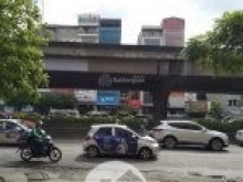 Ngã 4 Nguyễn Xiển - phân lô - ô tô tránh - kinh doanh