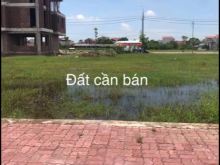 Khuôn viên cây xanh, nhà văn hóa, vỉa hè, điện ngầm, đường dải nhựa Áp Fan