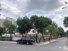 Diện tích sử dụng8000 m2 Diện tích đất8000 m2 (6000x2000) Pháp lý Sổ đỏ