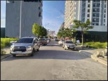 Lô đất cần bán với Diện tích: 80m2 mặt tiền 5m Hướng: Đông