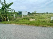 ️ BÁN ĐẤT Mặt tiền đường nhựa cặp kênh mát mẻ thuộc xã Long Hoà , TXGC