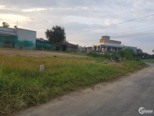 Chủ gửi bán 2 lô đất mặt tiền đường nhựa 5m, xe hơi vô tới chổ GC