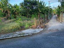 Bán lô đất đường nhựa chùa linh châu long thuận thị xã gò công