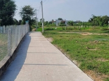 Đất đường 2 cây lim 97B ấp Hưng Phú Long Hưng thị xã  Gò Công