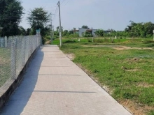 Đất đường 2 cây lim 97B ấp Hưng Phú Long Hưng thị xã  Gò Công