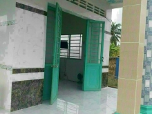 Bán thửa đất và căn nhà mới xây trên đất thuộc thị trấn Cái Nhum, Mang Thít.