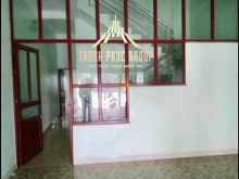 cần tiền bán nhanh nhà 2,5 tầng khu công nghiệp phúc sơn, phố thiện sơn , phường