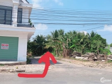 Khách hỏi đường đi, khách kiu chụp hình, em chìu ý khách