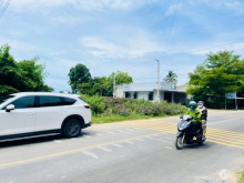 Chính chủ cần để lại cặp lô liền kề KDC giá 9xx tuy phong bình thuận