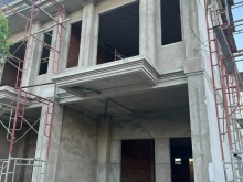 cần bán nhà mặt tiền đường 20m