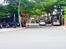 Cho thuê nhà phố liền kề Jamona City Quận 7