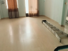 Cho thuê nhà nguyên căn hẻm 163 Tô Hiến Thành P 13 Quận 10