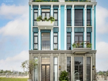 Chính chủ cần bán nhà 5 tầng mặt tiền đường 20m, ra Biển An Bàng 300m