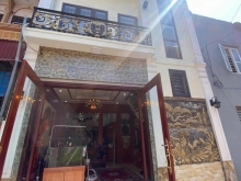 Bán nhà 3 tầng cực đẹp ngõ phố Trương Mỹ, TP HD, 52.7m2, mt 6.2m, 3 ngủ, hướng t