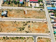Chính chủ bán lô đất 150m2 mặt tiền đường 20m đối diện công viên KDC Ea Knuec