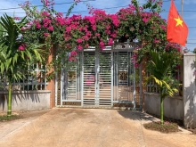 N049 - Bán nhà vườn mái Thái tuyệt đẹp (15x60m) gần hồ Kim Long, full nội thất