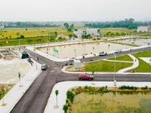 Chính chủ bán lô đất 120m2 đường đôi 34m bên cạnh khu du lịch Sun Group 10tr/m2