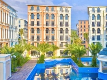 Bán căn khách sạn 22 phòng ngay khu du lịch nghỉ dưỡng 5 sao có bể bơi, sát biển