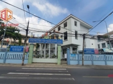 Nhà gần trường, chợ thống nhất, thuận tiện kinh doanh, giá chỉ 3t6