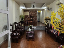 Chính chủ bán nhà 5 tầng, 301m2, Nguyễn Văn Linh, Q7, HCM, giá 13,2 tỷ