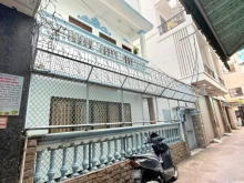 Biệt thự Pháp cổ Hoàng Diệu - sổ 105,3m2 (8 x 13,1) - 4 tầng 5PN. Chỉ 17 tỷ