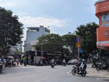 BÁN NHÀ MẶT TIỀN KINH DOANH NGAY KÊNH NƯỚC ĐEN DT 400M2 NGÂN BỀ THẾ 8M NHỈNH 28