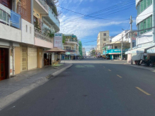 (Chính chủ) Giảm thêm 700 triệu, nhà mặt tiền trung tâm TP. Long Xuyên