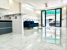 Cho thuê nhà nguyên căn Quận 8 (hẻm xe hơi đường Phú Định);4x11m;1 lầu;9.5 triệu