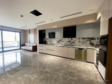 Chính chủ có nhà riêng 90m², mặt phố Trần Quý Cáp, mặt tiền 5m, có thang máy