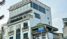 Chính chủ cho thuê văn phòng 120m2 có rooftop, cạnh Royal City (có video)