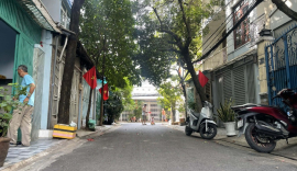 10.99 TÝ

 HÀNG HIẾM 2 MẶT HẺM CƯ XÁ CÔNG AN BÌNH THẠNH - Ô TÔ NGỦ TRONG NHÀ -